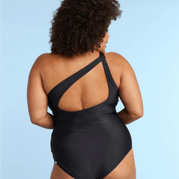 Summersalt Sidestroke - Picture 3 of 5